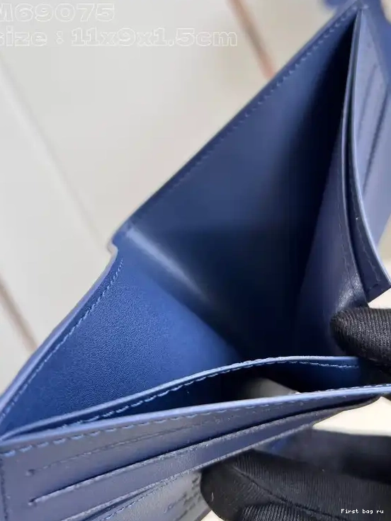 First bag ru WALLET-11*8.5*2CM LOUIS SLENDER VUITTON 0617